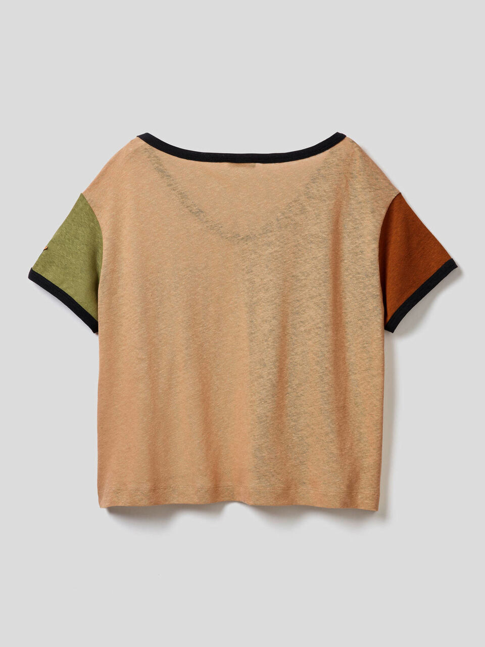 T-Shirt in einer Mischung aus Baumwolle und Leinen mit Farbblöcken image number 2