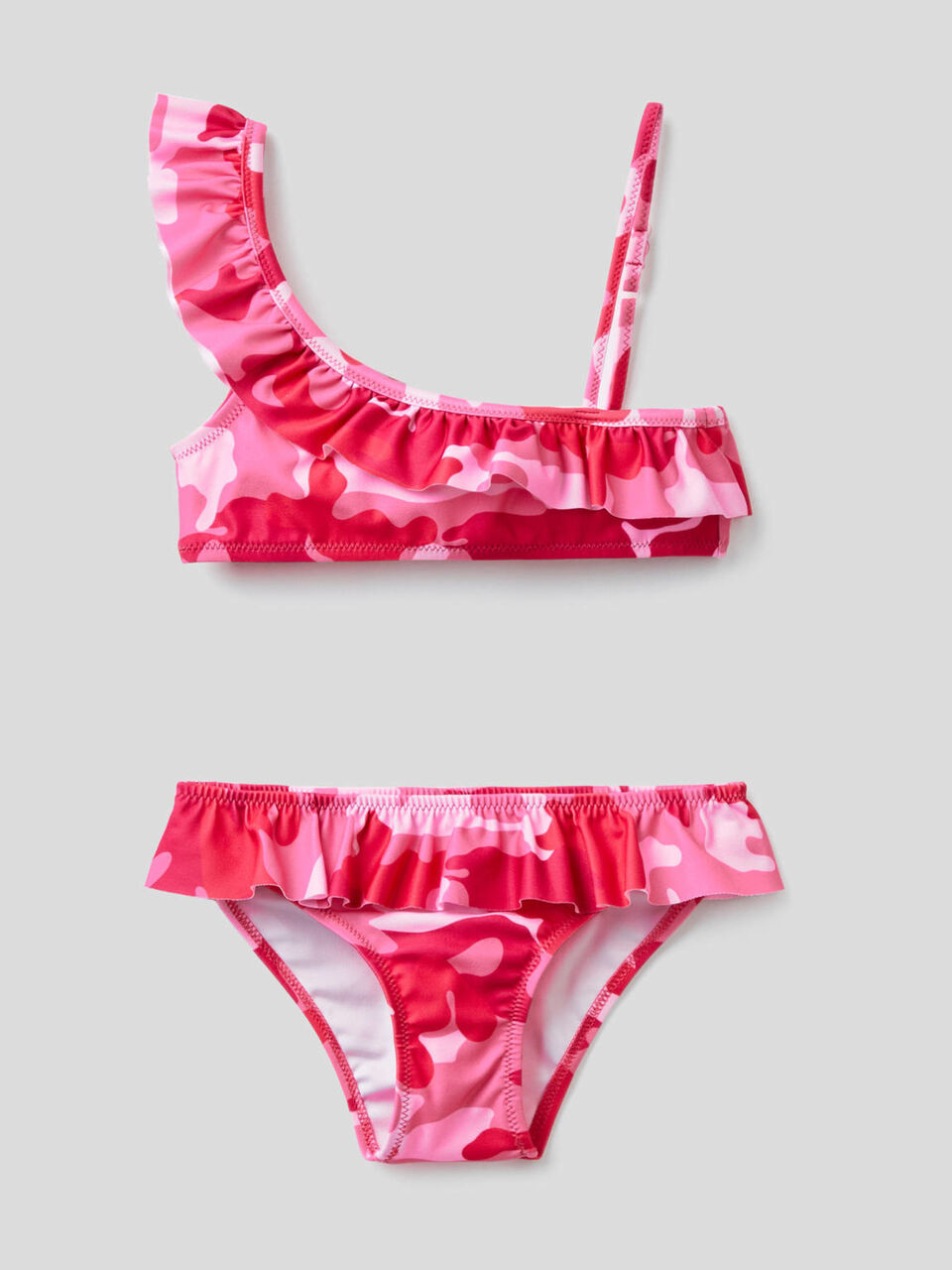Bikini mit Camouflagemuster image number 1