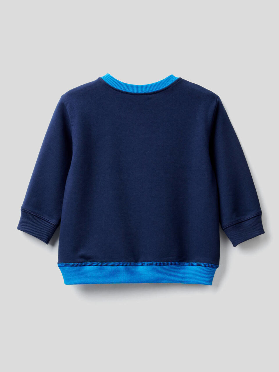 Sweatshirt aus stretchiger Bio-Baumwolle mit Farbblöcken image number 2