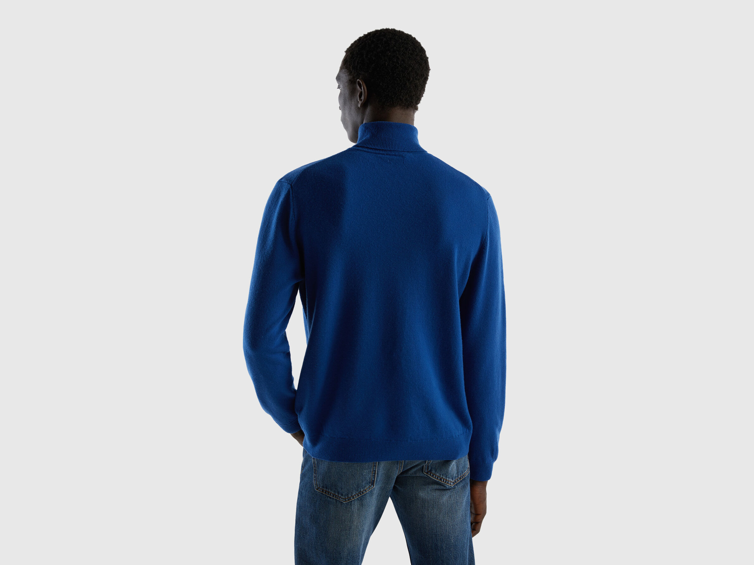 Rollkragenpullover aus reiner Schurwolle image number 2