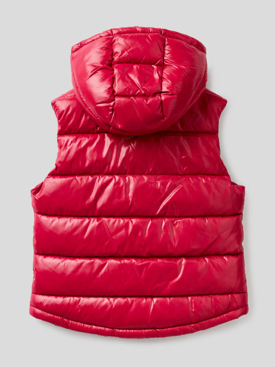 Ärmellose Jacke mit Reißverschluss und Kapuze image number 2