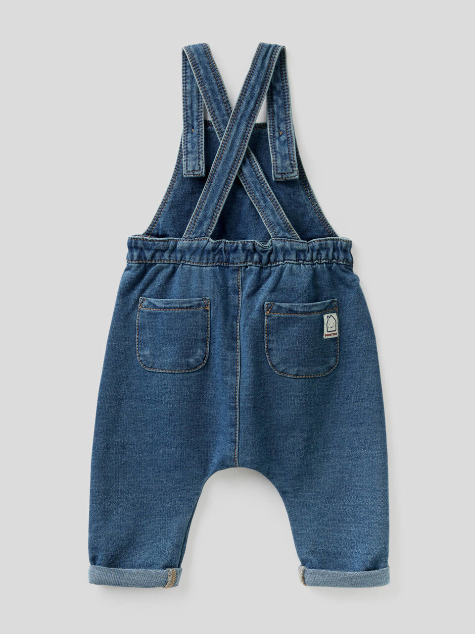 Latzhose aus stretchigem Sweatstoff mit Denim-Effekt image number 2