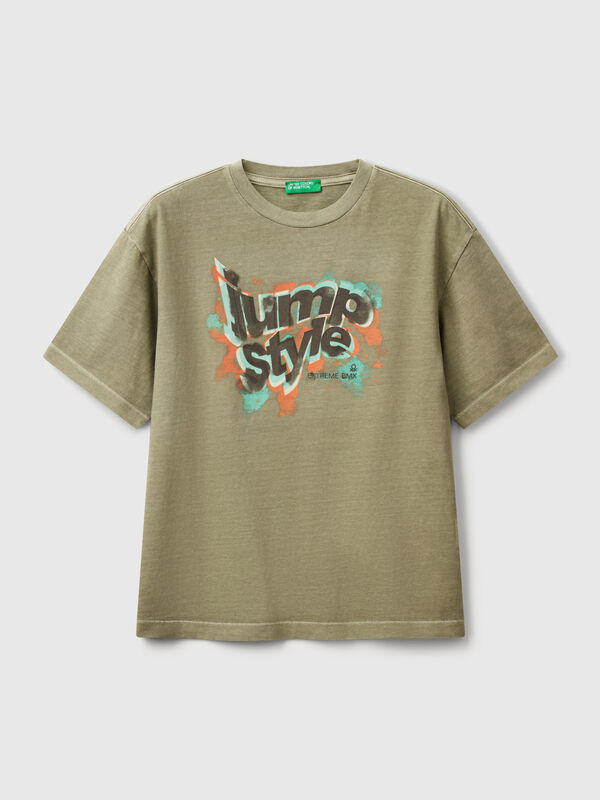 T-Shirt mit Vorder- und Rückseitendruck Jungen