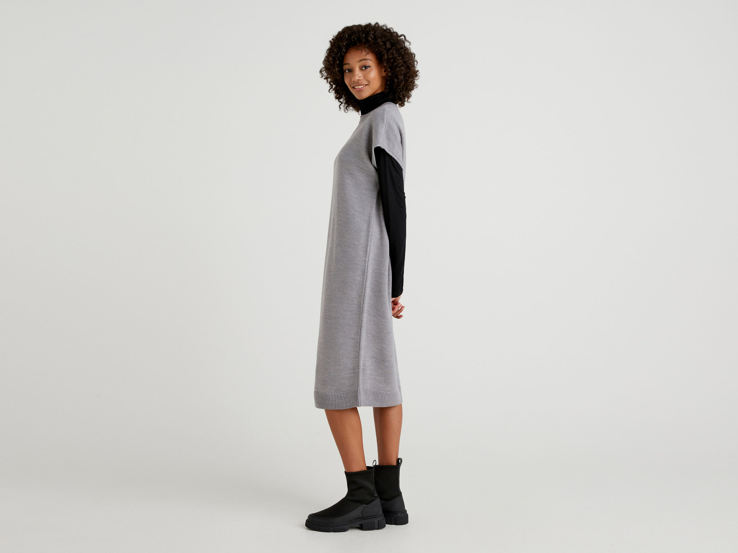 Midikleid in einer Wollmischung image number 3