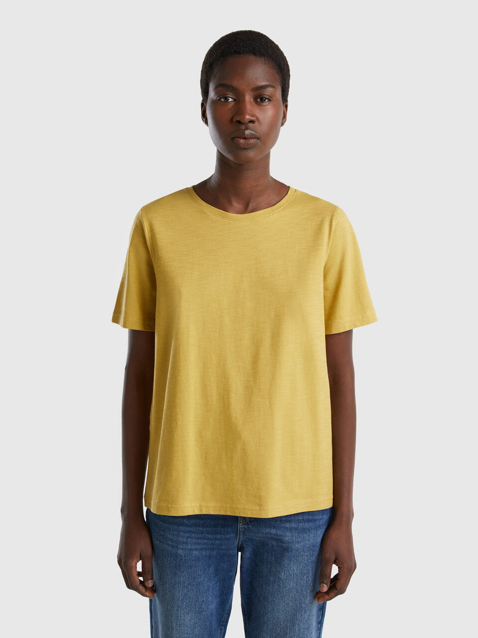 T-Shirt mit Rundhalsausschnitt aus geflammter Baumwolle