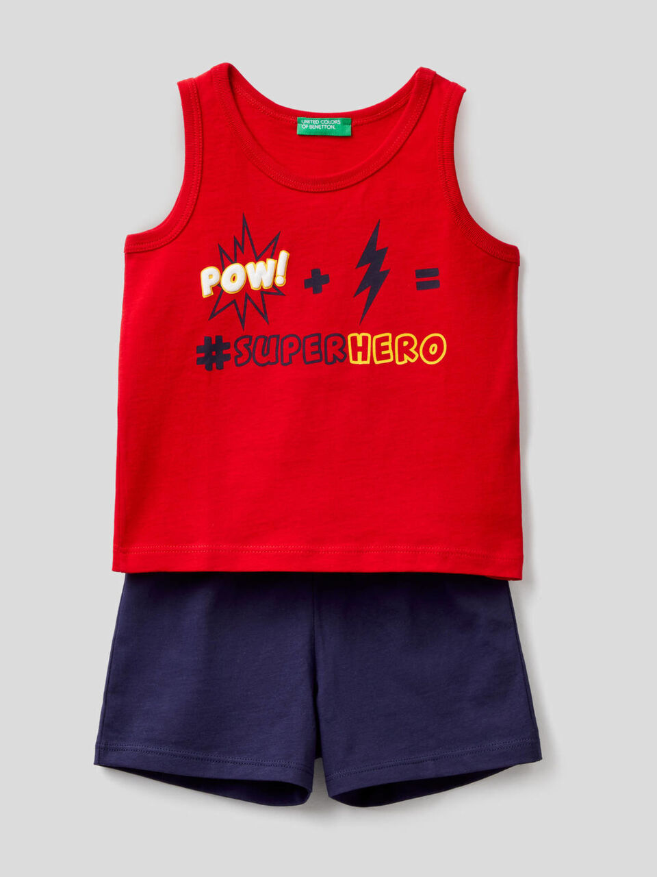 Set bestehend aus Top und Shorts image number 1