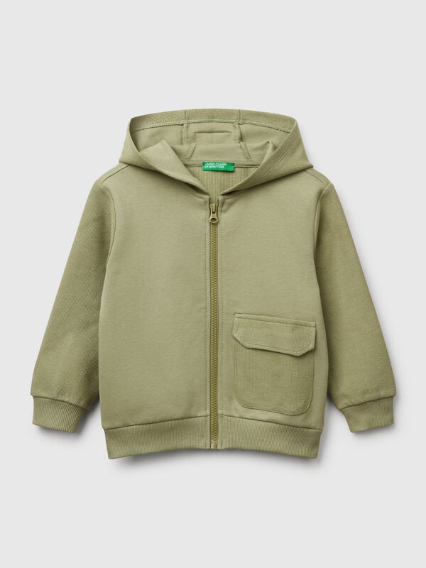 Sweatshirt mit Kapuze und Tasche Jungen