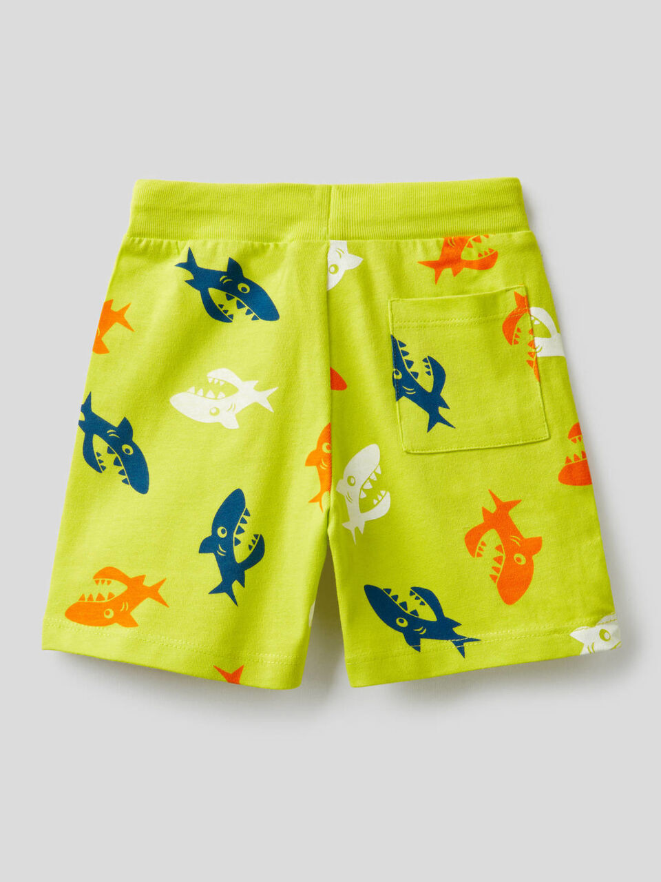 Bedruckte Shorts aus 100% Baumwolle image number 2