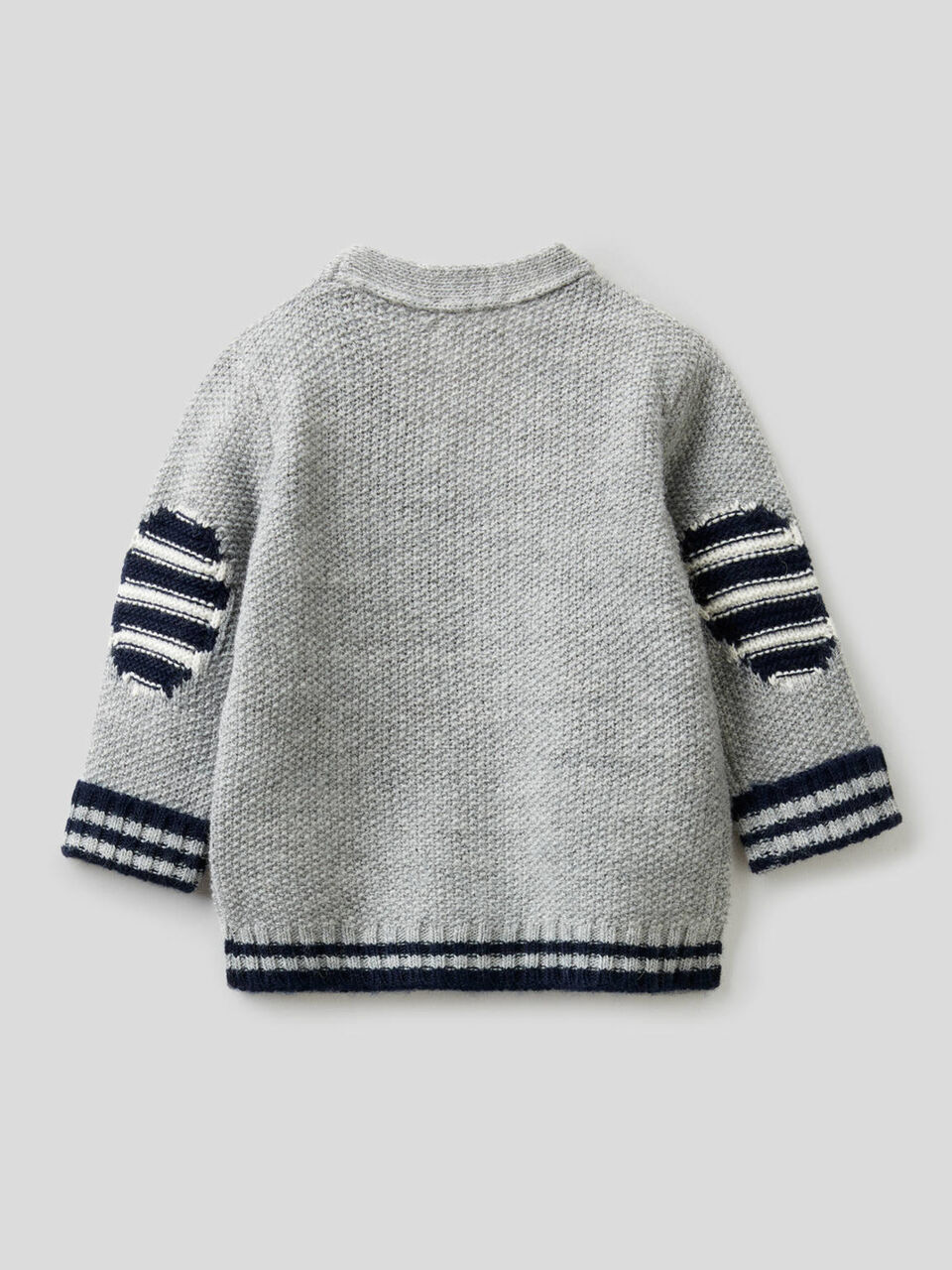 Strickjacke aus einer Wollmischung mit Ellenbogenpatches image number 2