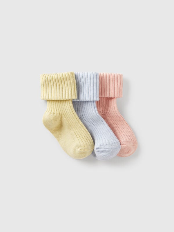 Drei Paar gerippte Socken Newborn