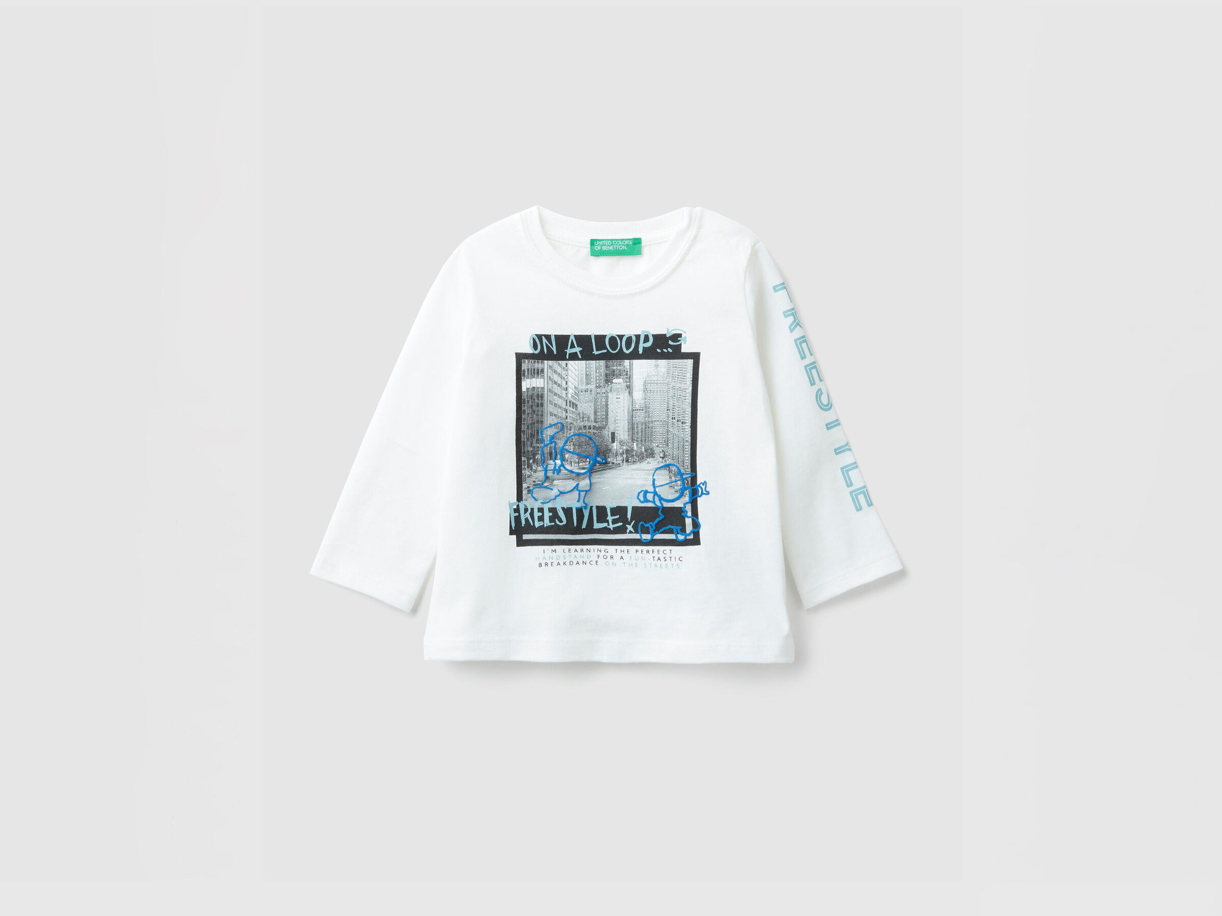 T-Shirt mit Print und Neon-Details image number null