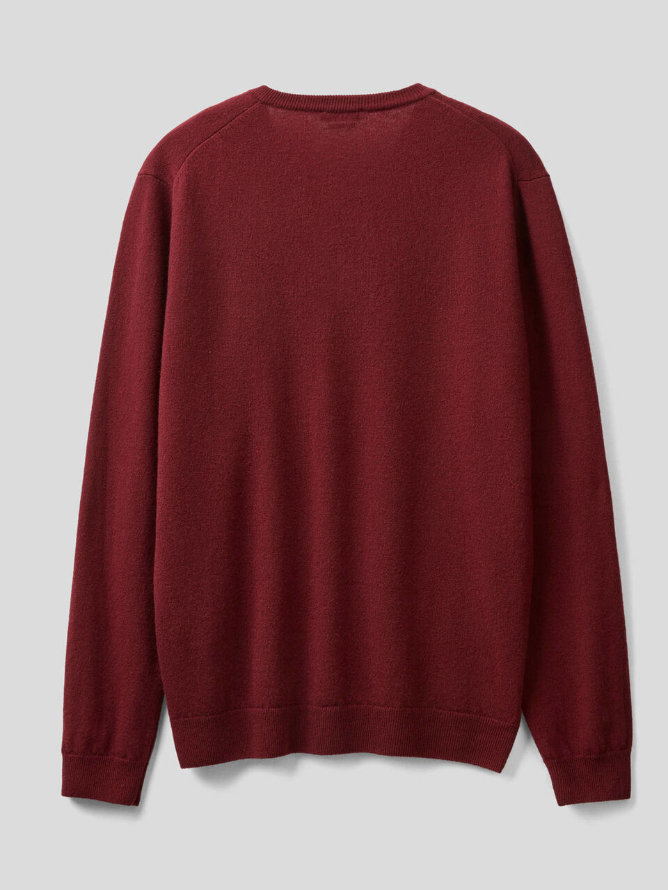 Pullover aus reiner Schurwolle mit V-Ausschnitt image number 2