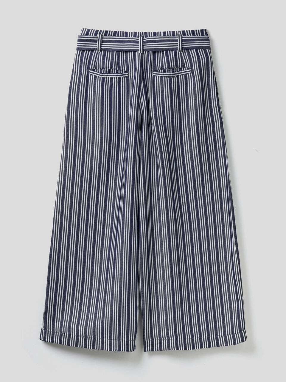 Weite Hose mit Gürtel Damen image number 2