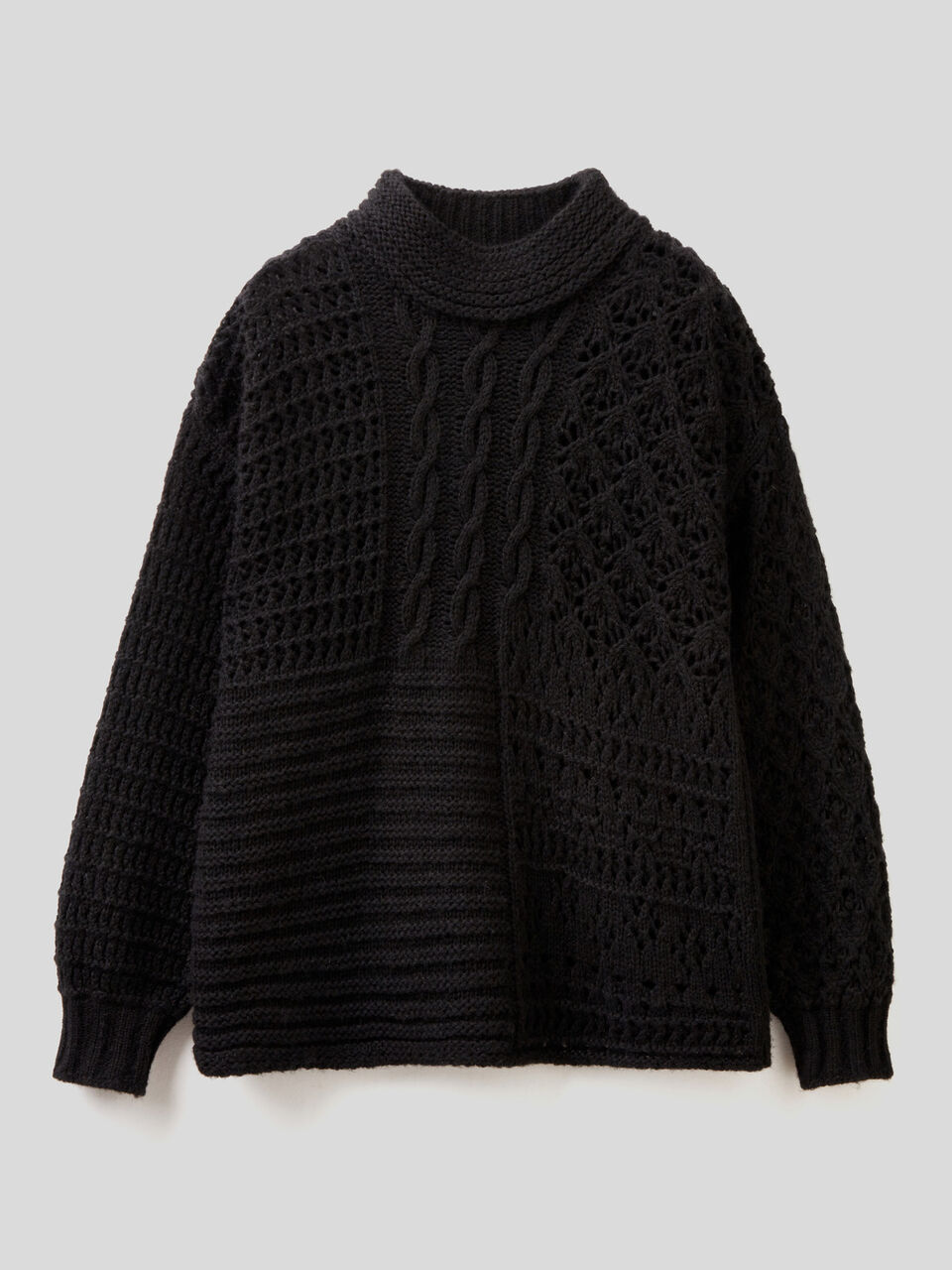 Verarbeiteter Pullover mit hohem Kragen image number 1