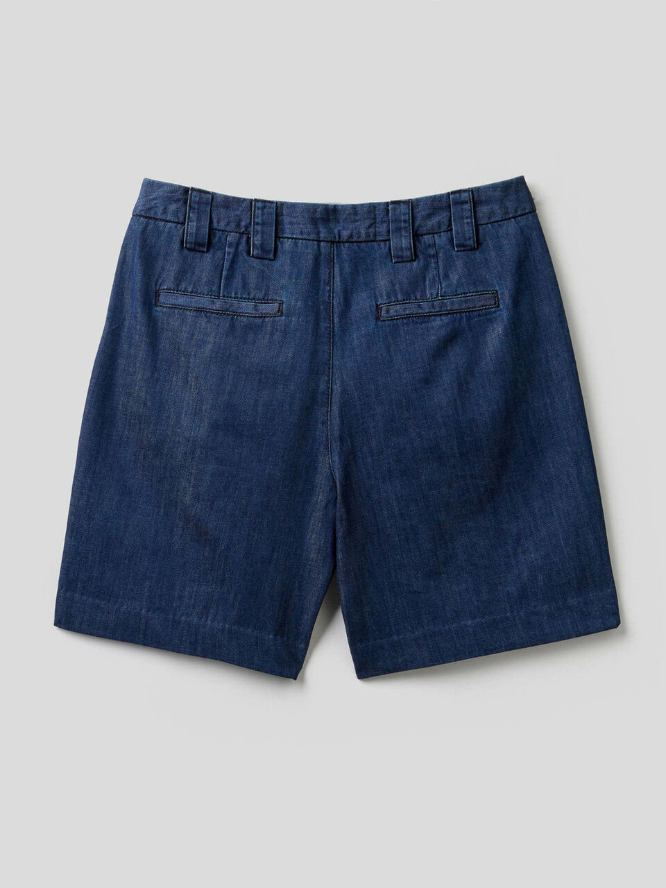 Leichte Jeans-Shorts image number 2