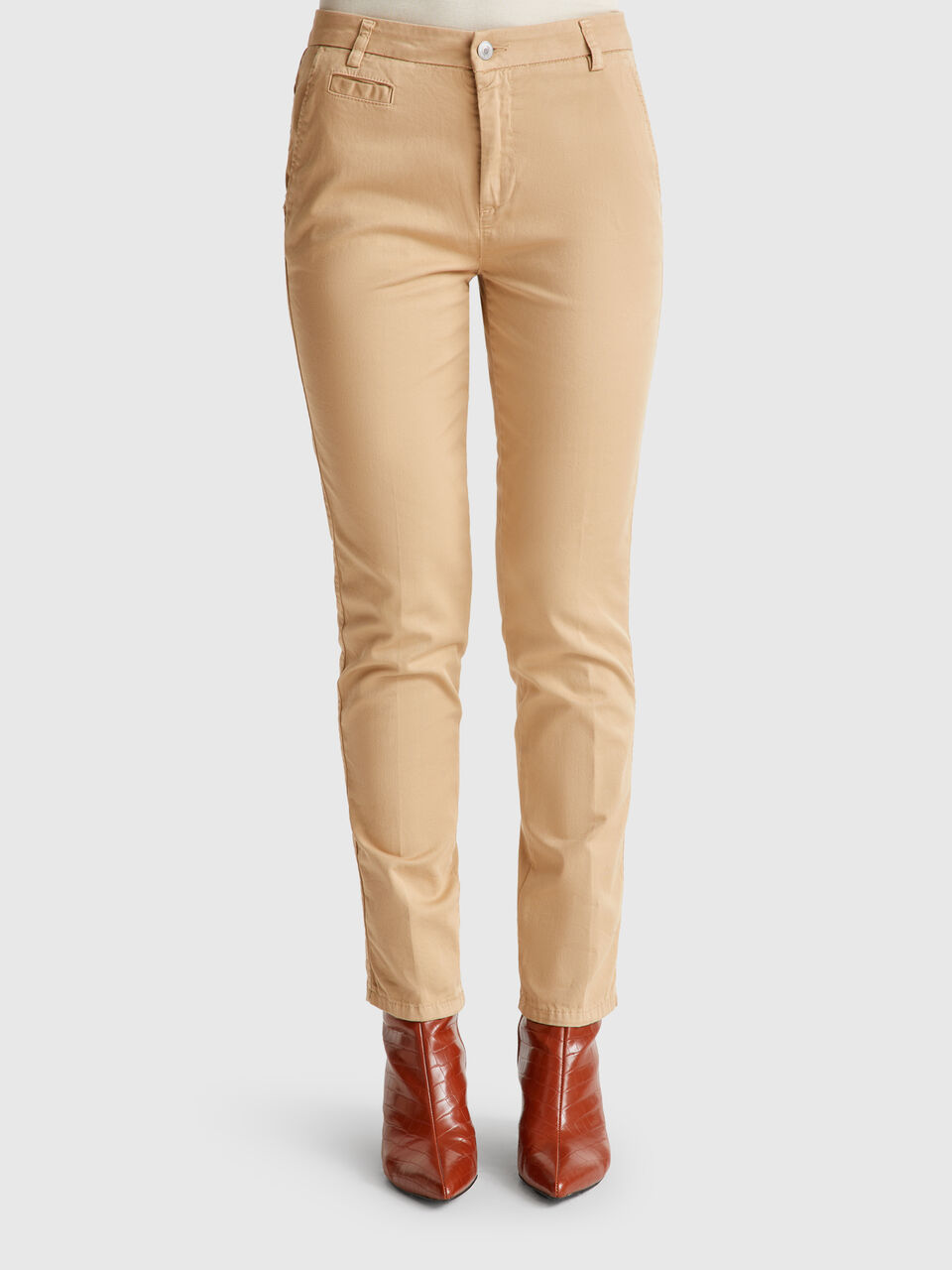TROUSERS Damen image number null