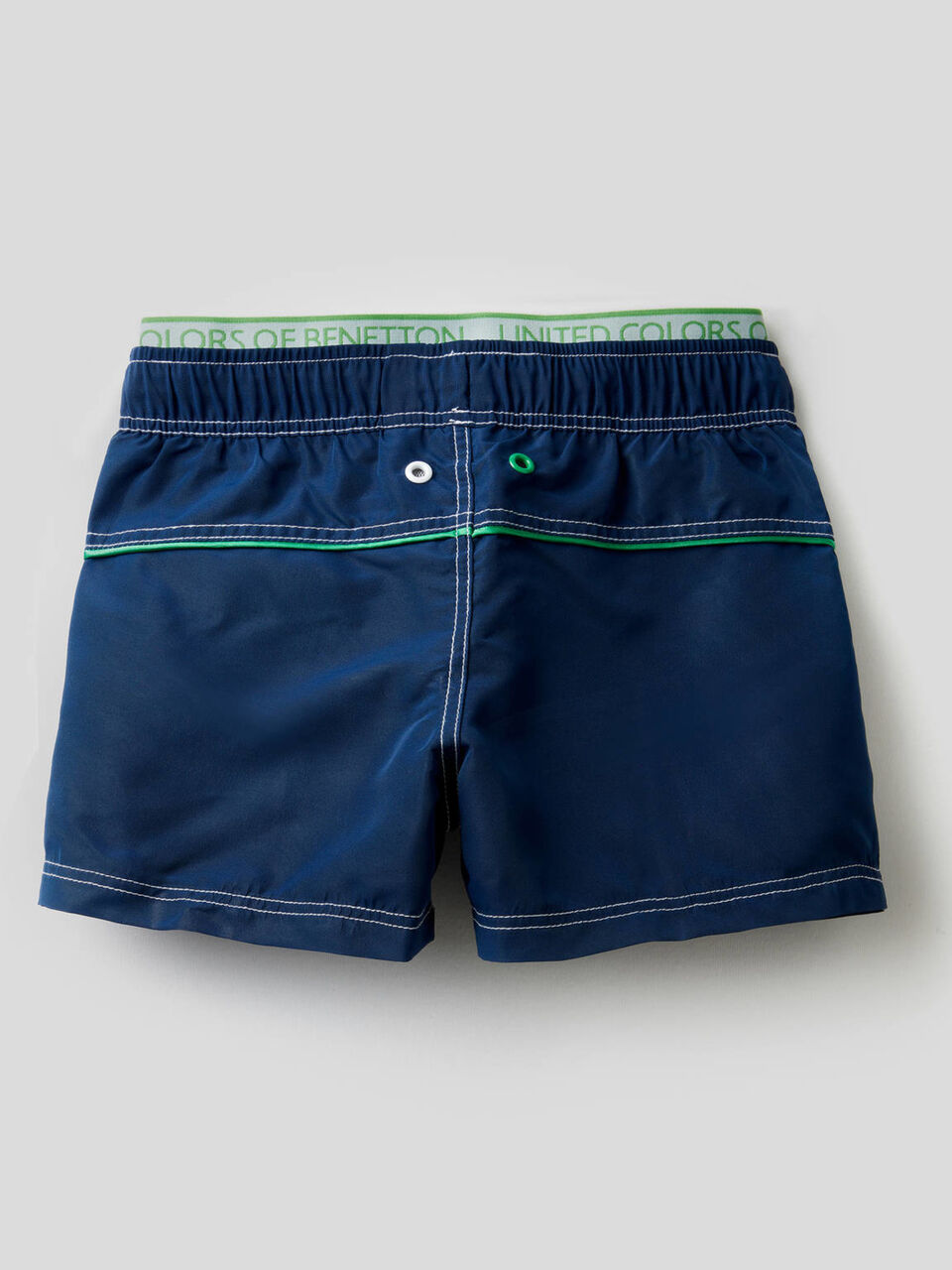 Personalisierbare Badeshorts image number 2