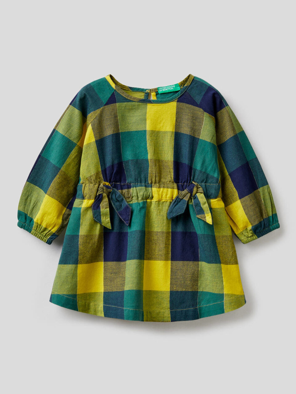 Kleid mit Karomuster und Maschen image number 1