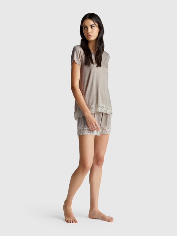 Kurzarmshirt mit Spitze Damen