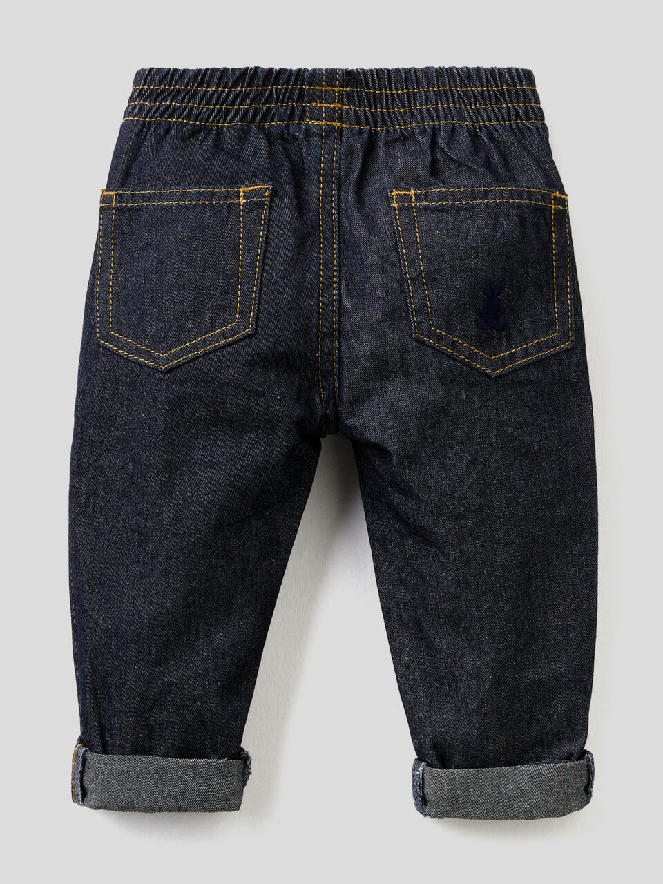 Jeans aus Denim in 100% Baumwolle image number 2