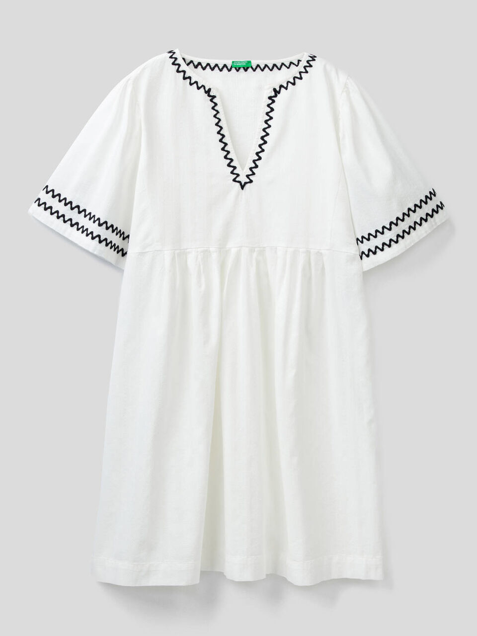 Leichtes Kleid aus reiner Baumwolle image number 1