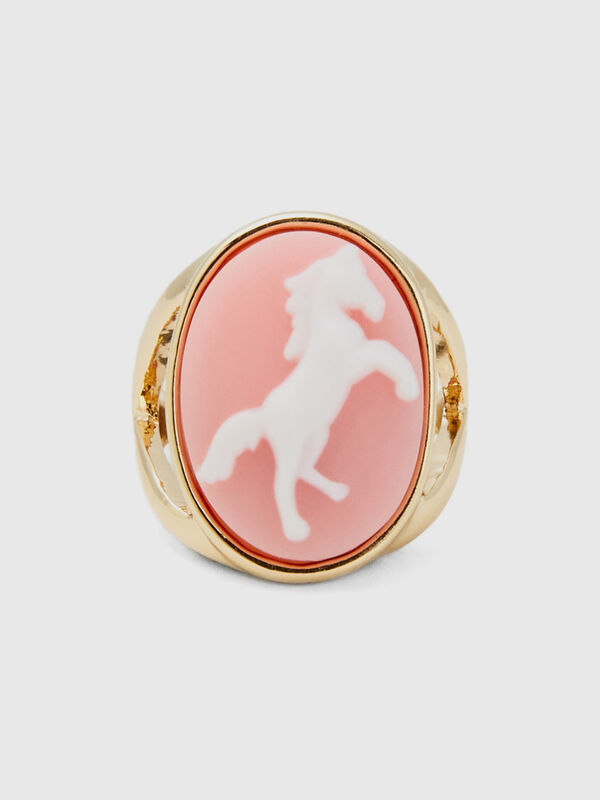 Rosa Ring mit Kamee mit Pferd Damen