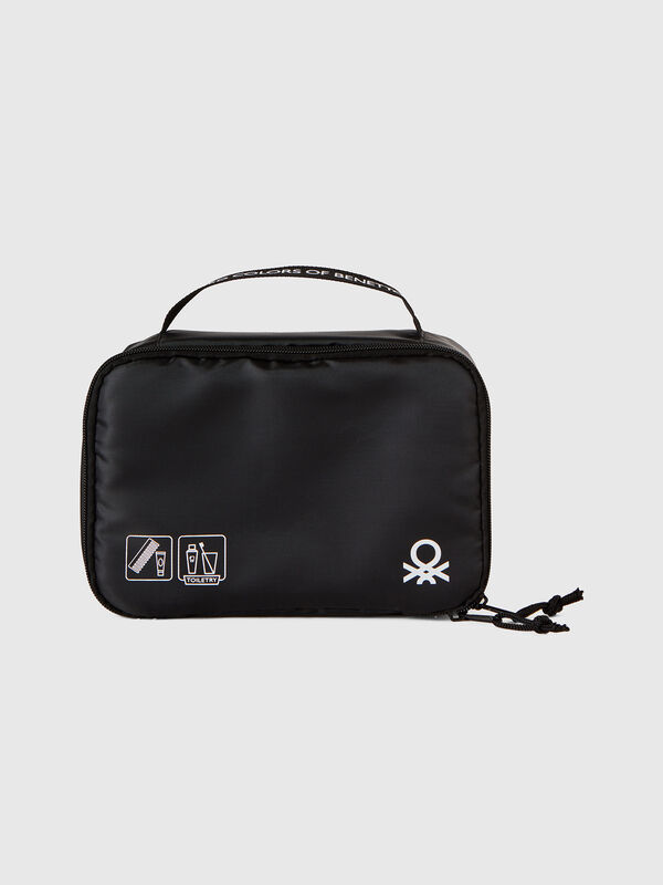 Kosmetiktasche in Schwarz mit Haken