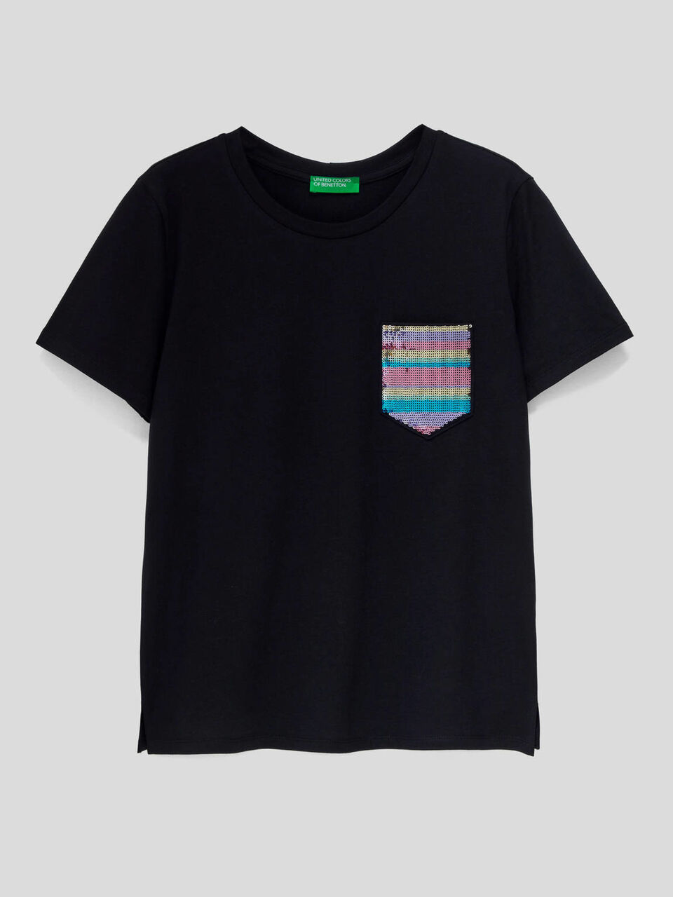 T-Shirt mit Brusttasche aus Pailletten image number 1