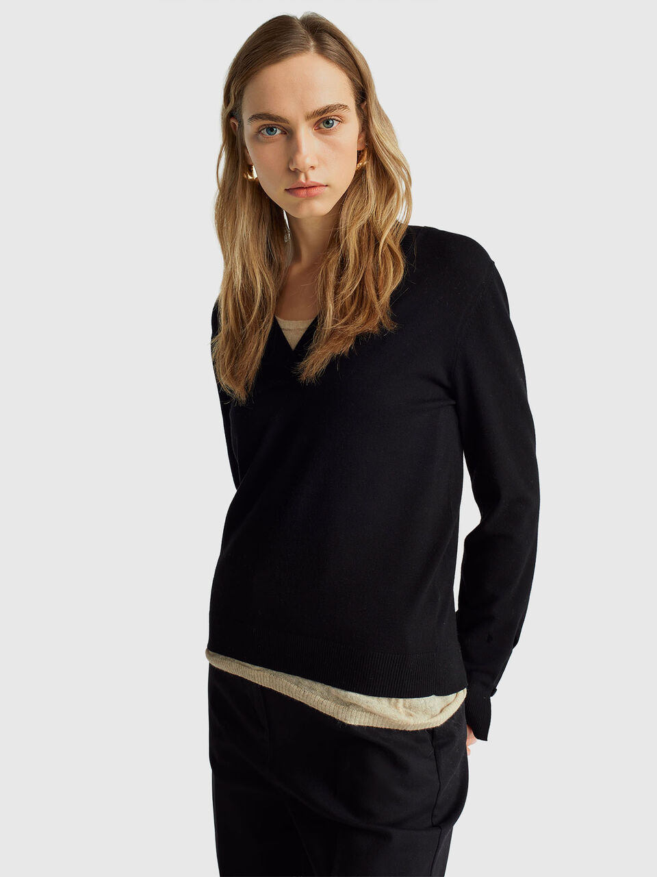V NECK SWEATER L/S Damen image number null