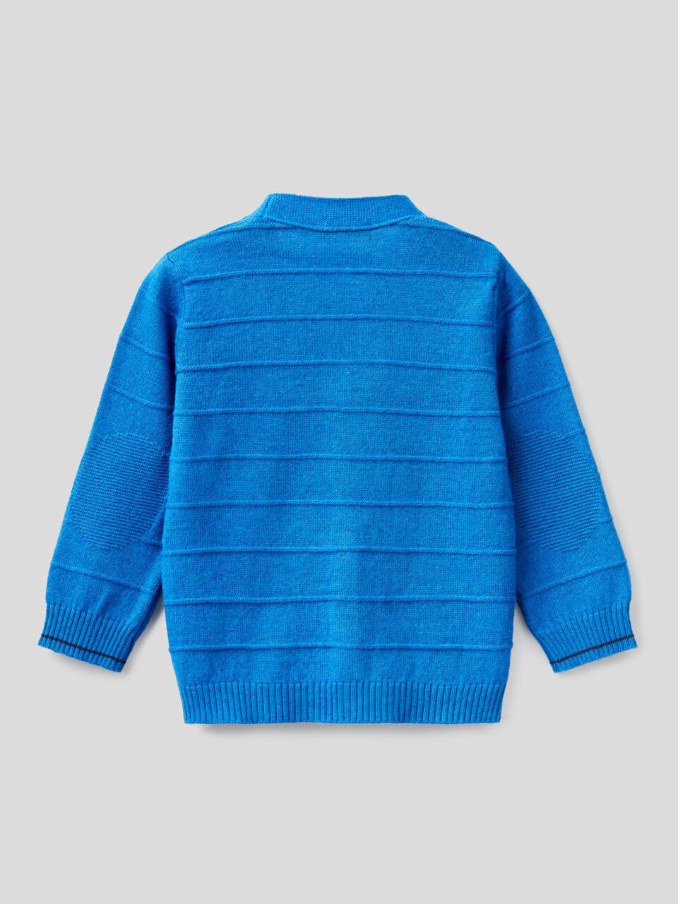 Strickjacke mit V-Ausschnitt image number 2