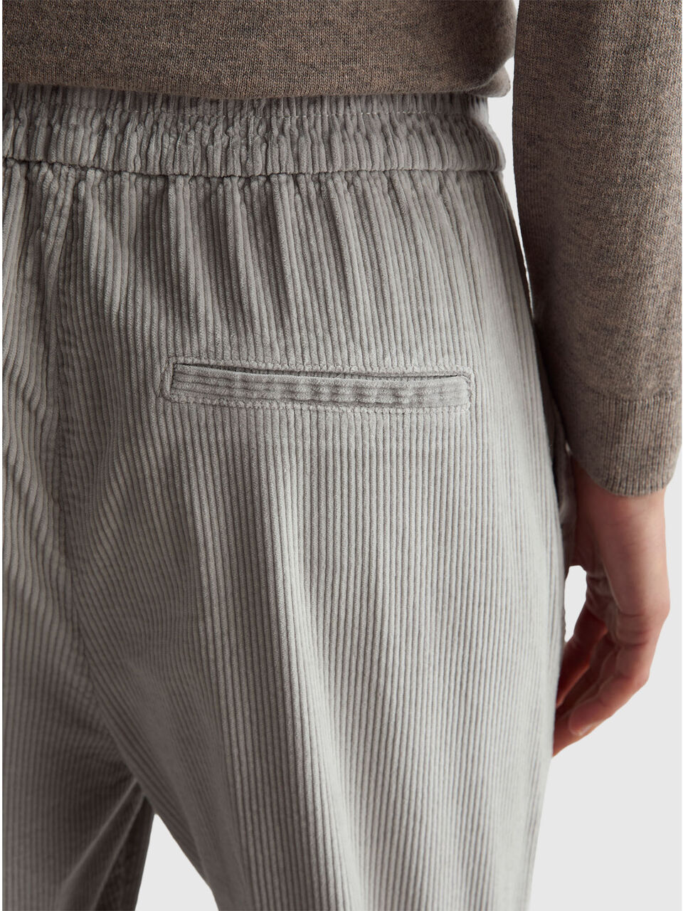 TROUSERS Damen image number null