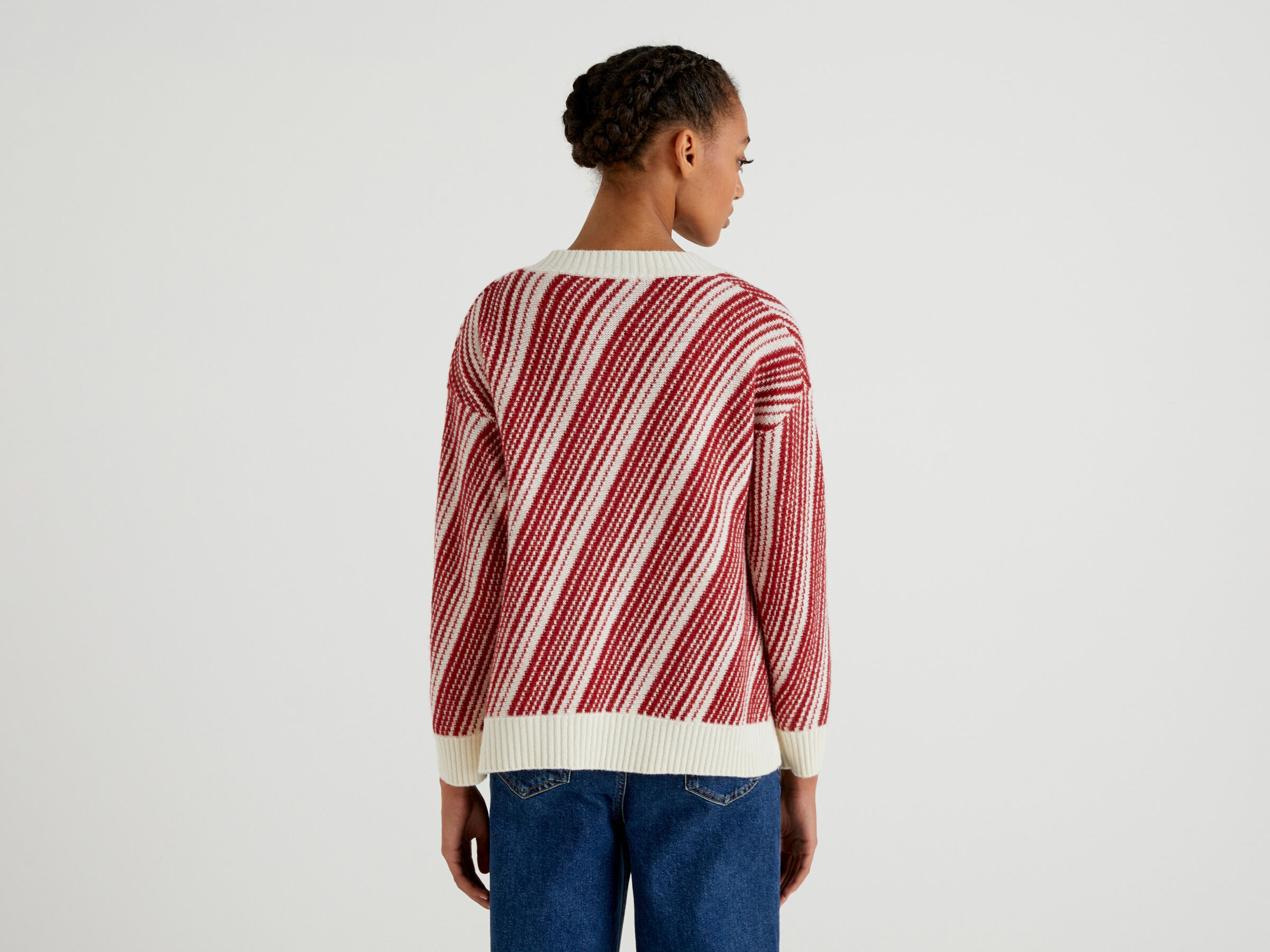 Jacquard-Pullover mit V-Ausschnitt image number 2
