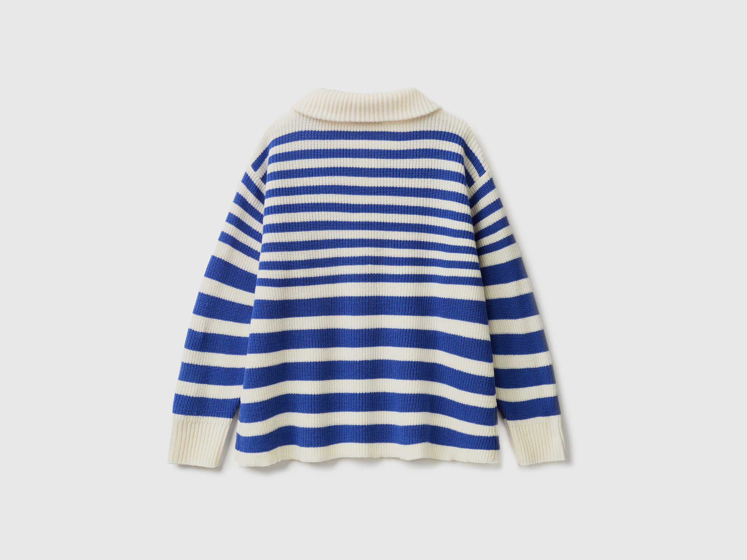 Gestreifter Pulli mit hohem Kragen image number 5