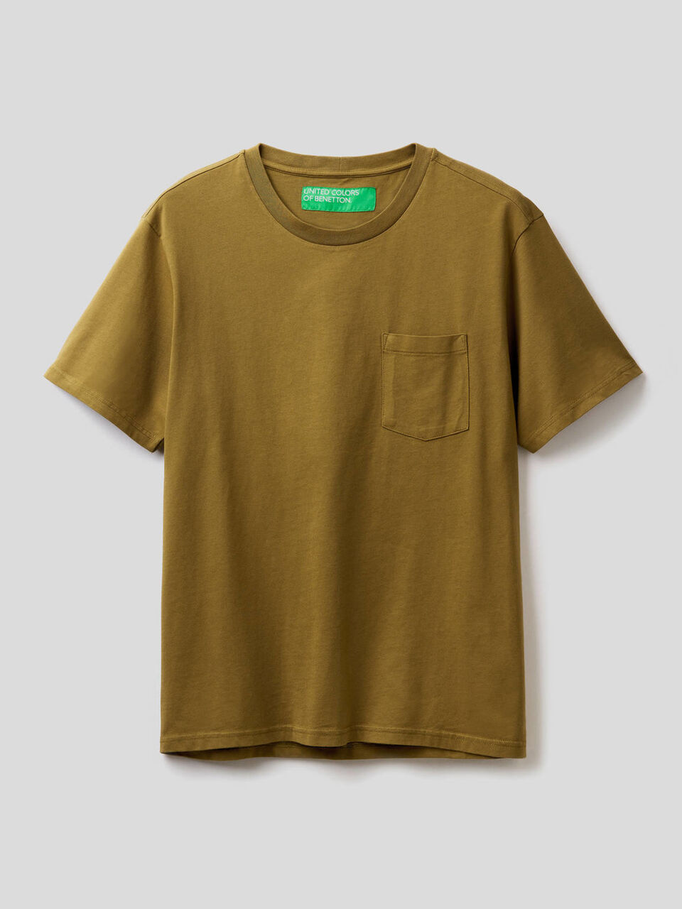 T-Shirt aus 100% Baumwolle mit Tasche image number 1