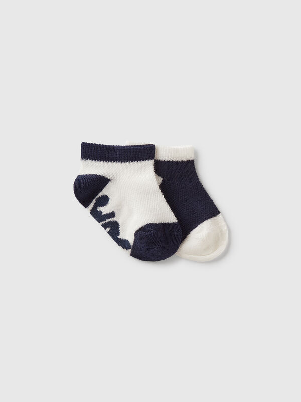 Zweifarbiges Sockenset Newborn