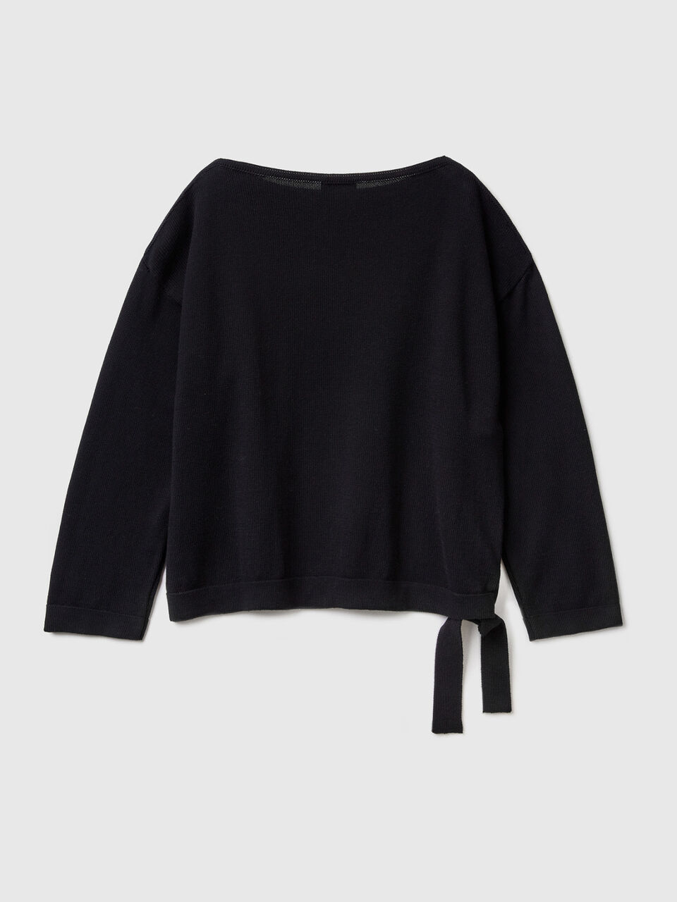 Pullover mit Bändern und Carmenausschnitt image number 2