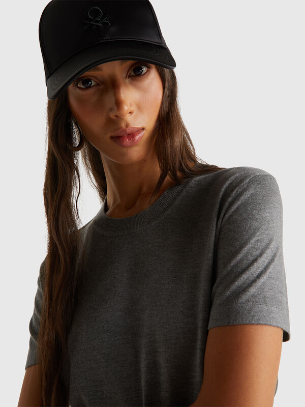 Kurzärmliger Pullover aus Seidenmischung Kurzärmliger Pullover aus Seidenmischung Damen