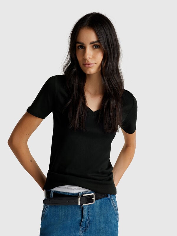 T-Shirt aus reiner Baumwolle mit V-Ausschnitt Damen