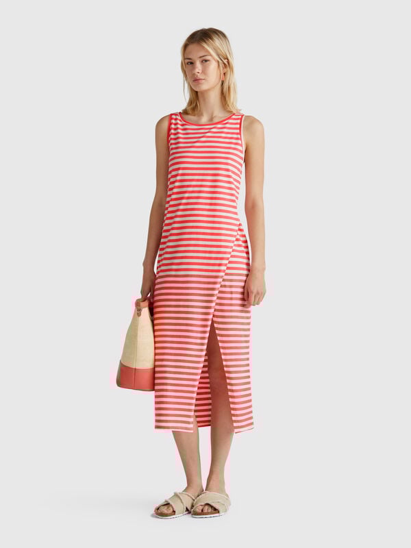 Gestreiftes Kleid mit Schlitz Damen