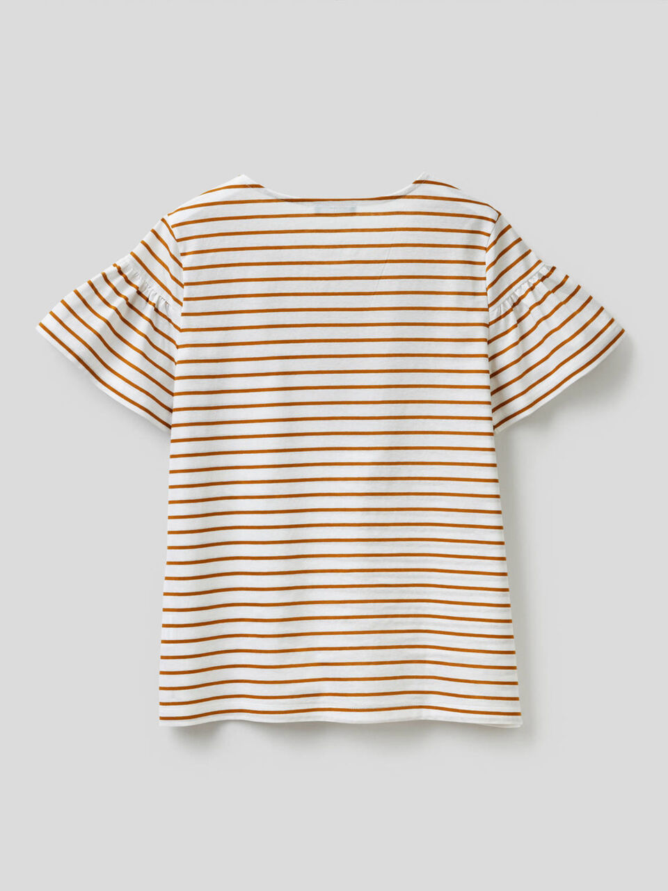 Gestreiftes T-Shirt mit gerafften Ärmeln image number 2