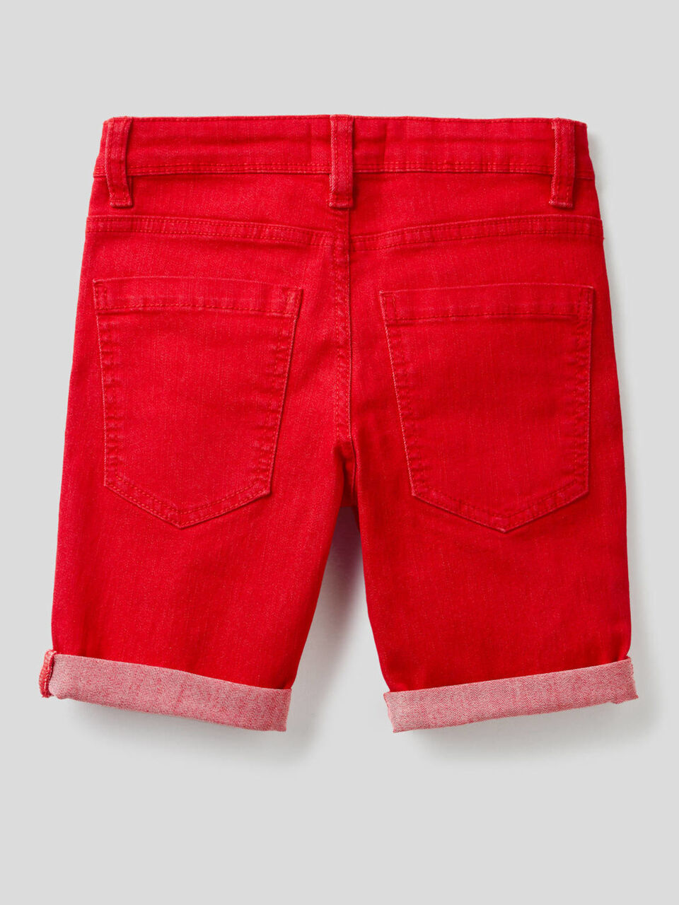 Slim-Fit-Bermuda image number null