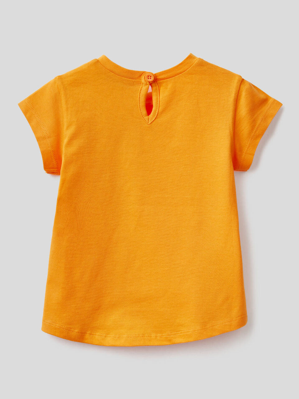T-Shirt aus Baumwolle mit aufgedruckter Tasche image number 2