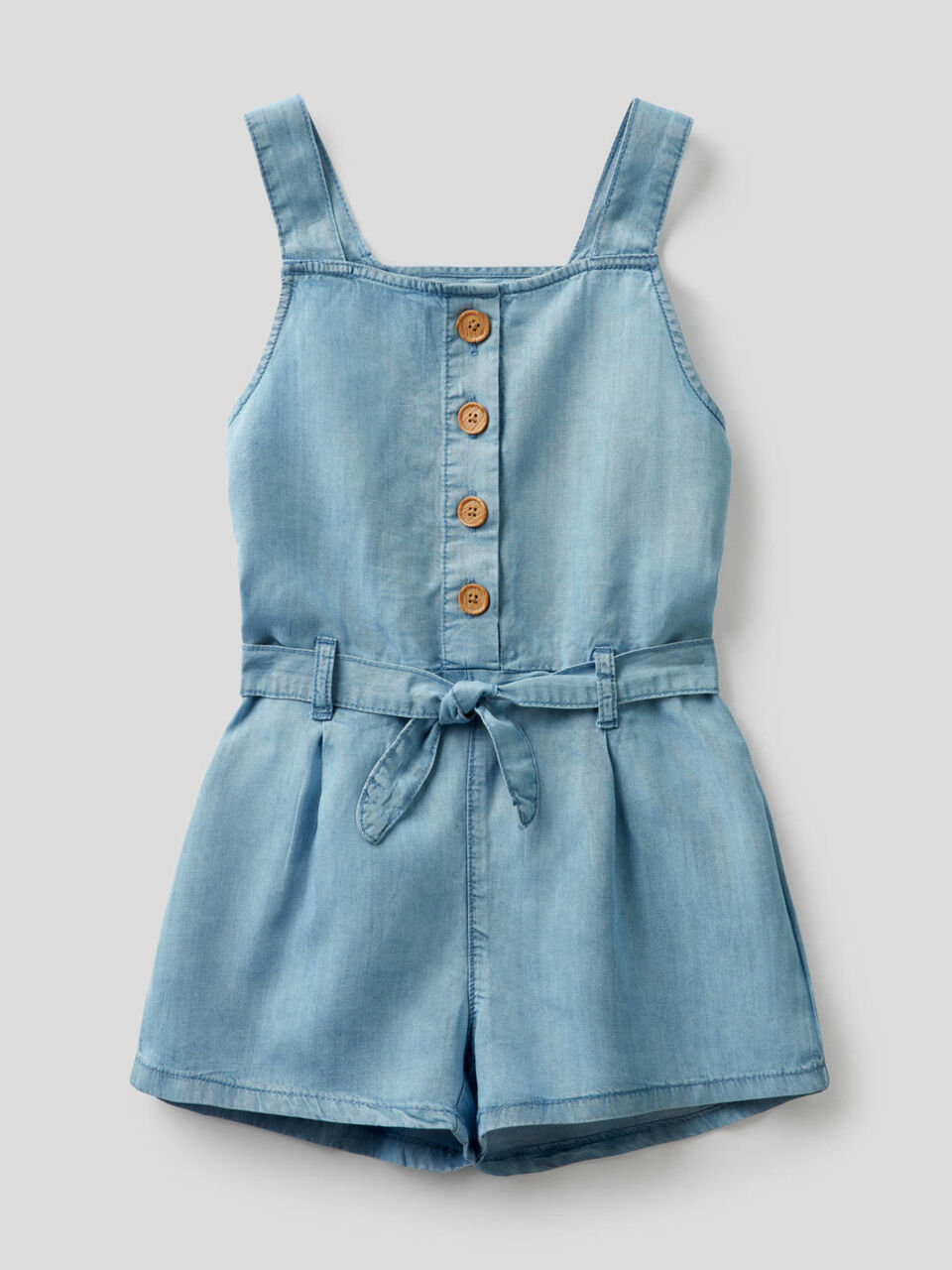 Kurzer Jumpsuit aus leichtem Jeansstoff image number 1
