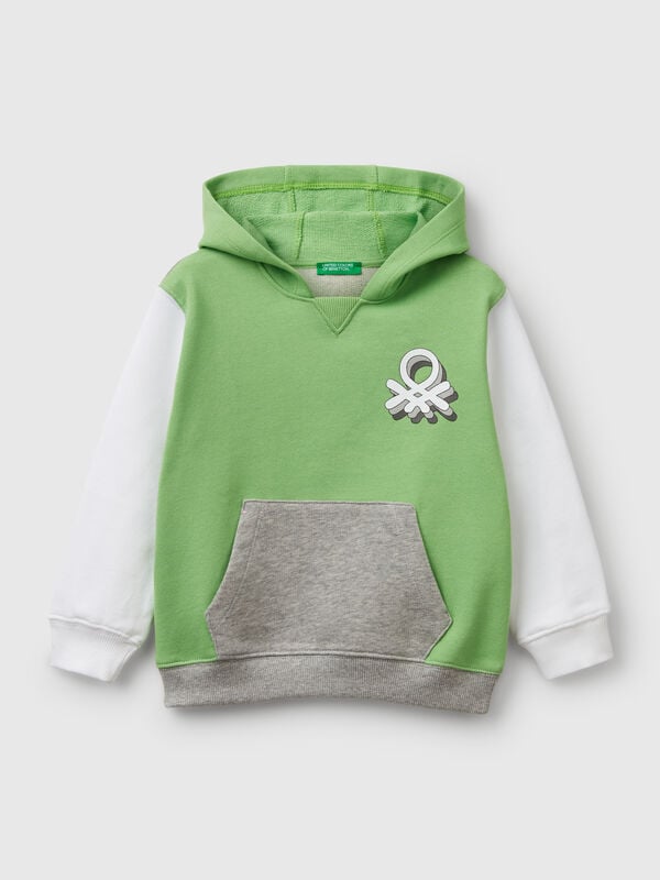 Kapuzenpulli aus 100% Baumwolle Jungen