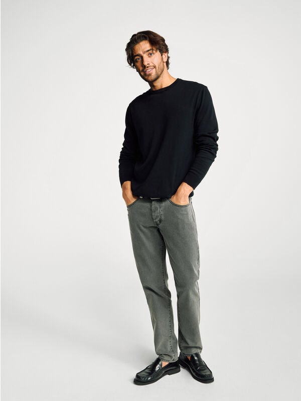Jeans im Regular Fit Herren