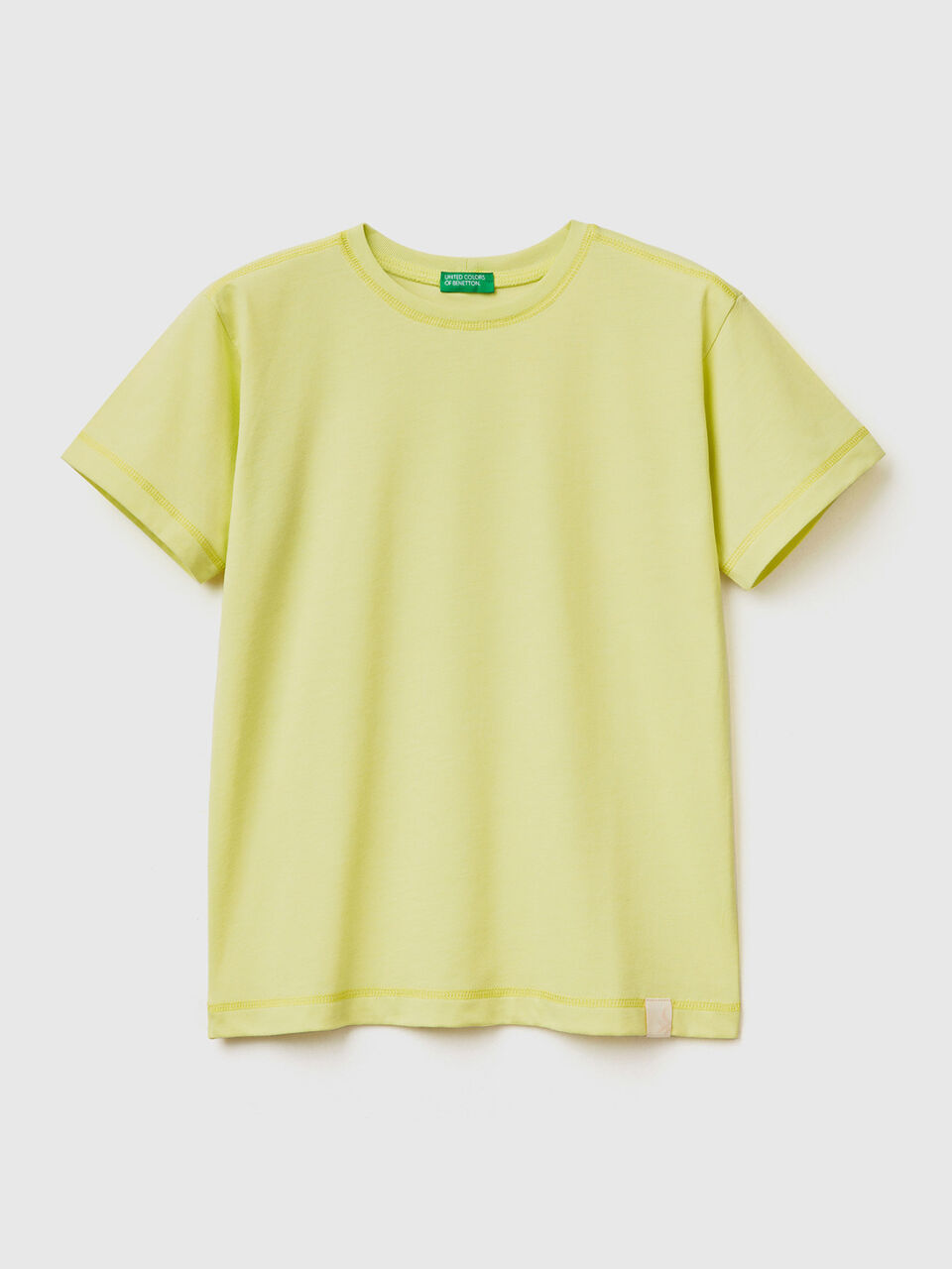 T-Shirt aus recyceltem Stoff mit Rundhals image number 1