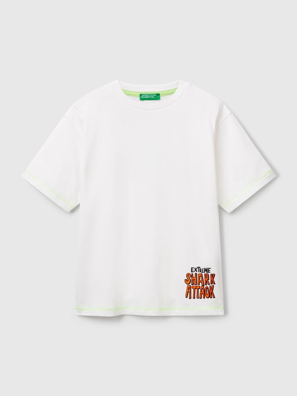 T-Shirt mit Vorder- und Rückseitendruck Jungen