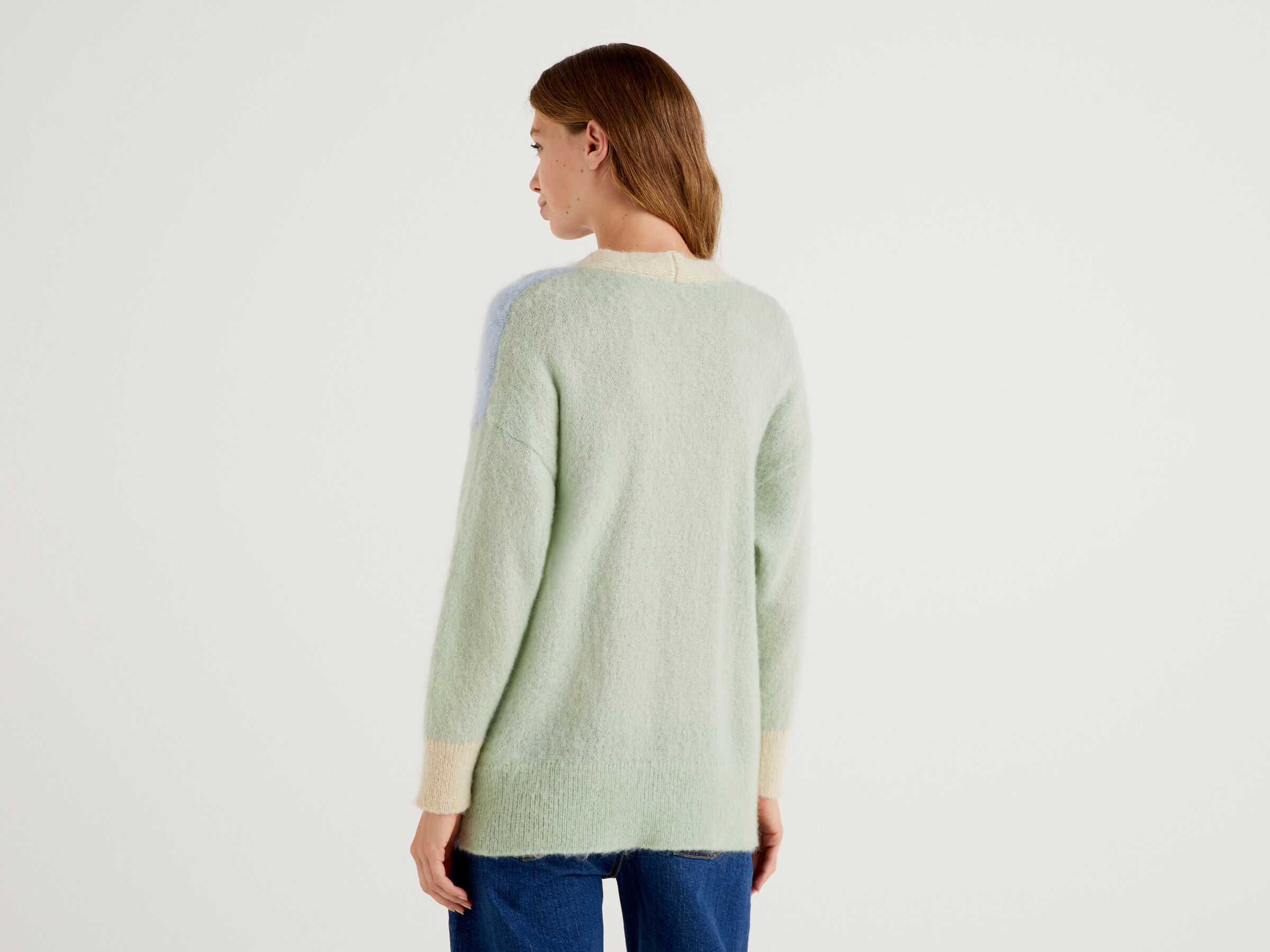 Oversize-Strickjacke in einer Mohair-Mischung image number 2