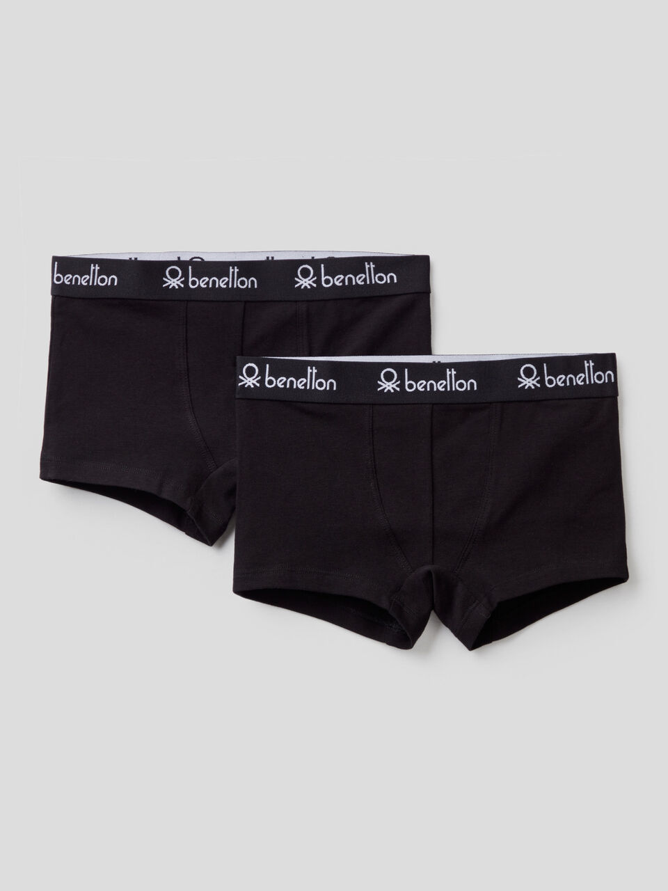 Zwei Boxershorts mit Gummi samt Logo image number 1