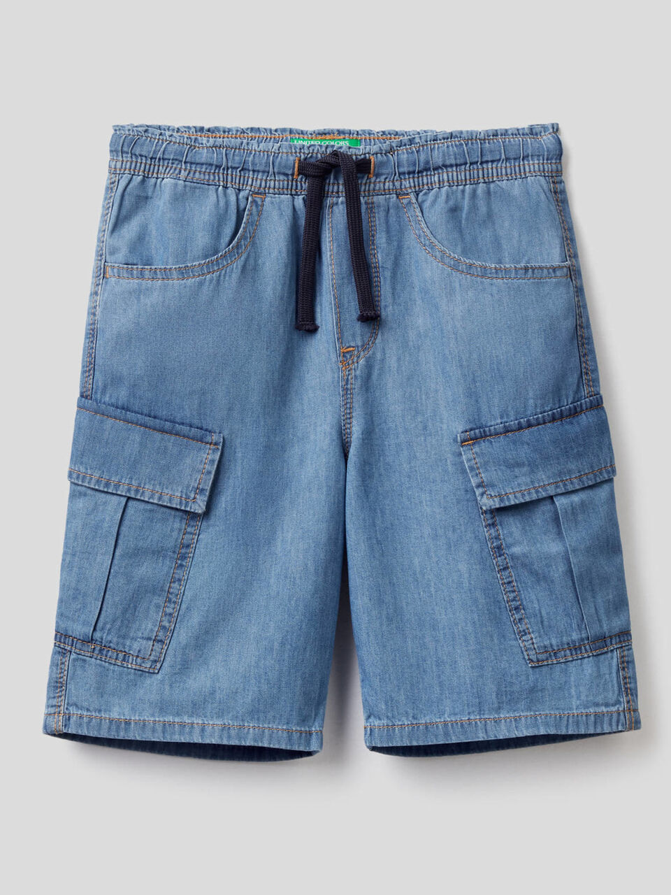 Cargo-Bermuda aus Chambray in Baumwolle image number 1